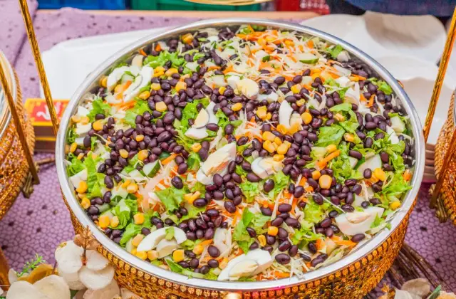 Leftover Bean Bowl &ndash; lunch on the 7-Day Vegetarian Meal Plan