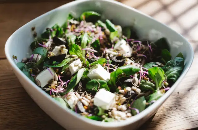 Lentil & Feta Salad &ndash; lunch on the 7-Day Diabetic Meal Plan