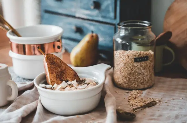 Pear & Yogurt &ndash; snack on the 7-Day DASH Diet Meal Plan
