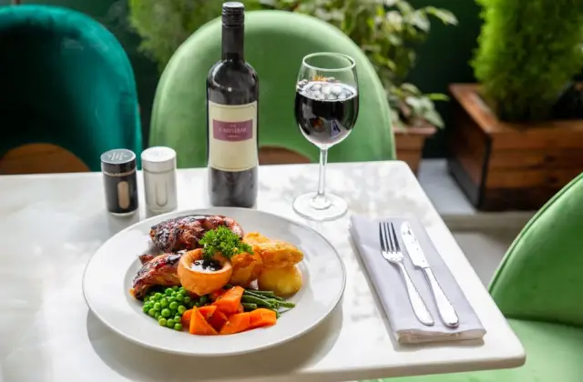 Sunday Roast &ndash; lunch on the 7-Day 2000 Calorie Meal Plan