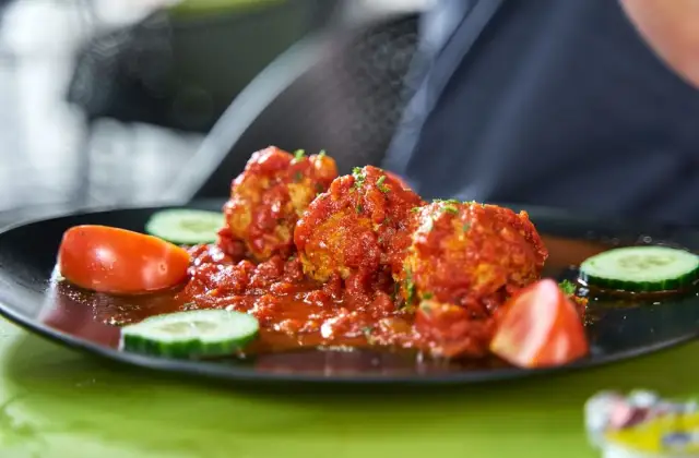 Turkey Meatballs & Zucchini &ndash; dinner on the 7-Day GLP-1 Meal Plan